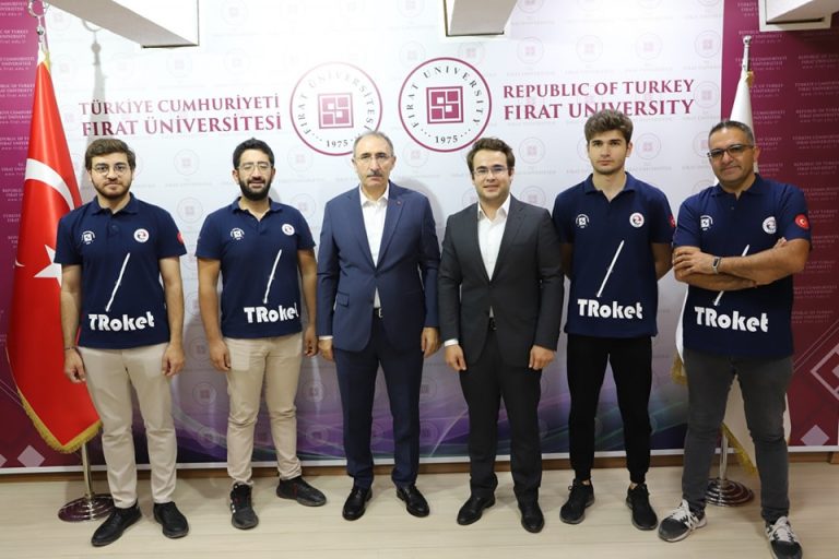 TROKET Takımımız Fırat Üniversitesi Rektörü Prof. Dr. Fahrettin Göktaş’ı Ziyaret Etti