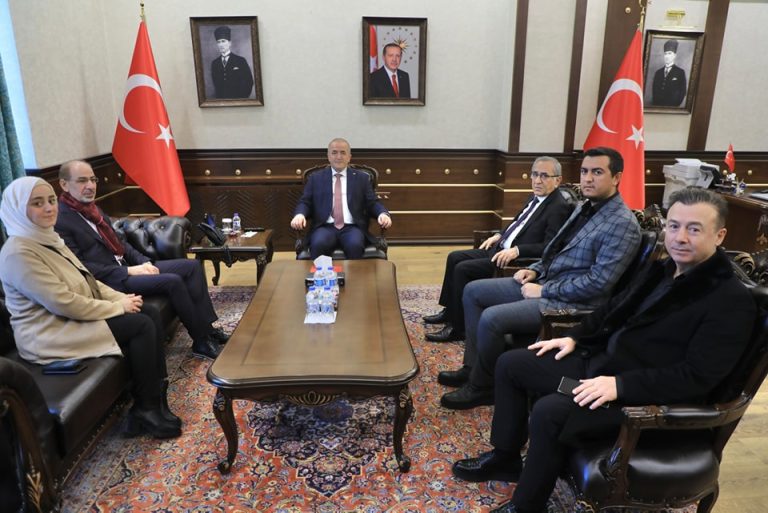 Başkanımız Suat Öztürk, Valimiz Numan Hatipoğlu’nu Ziyaret Etti.