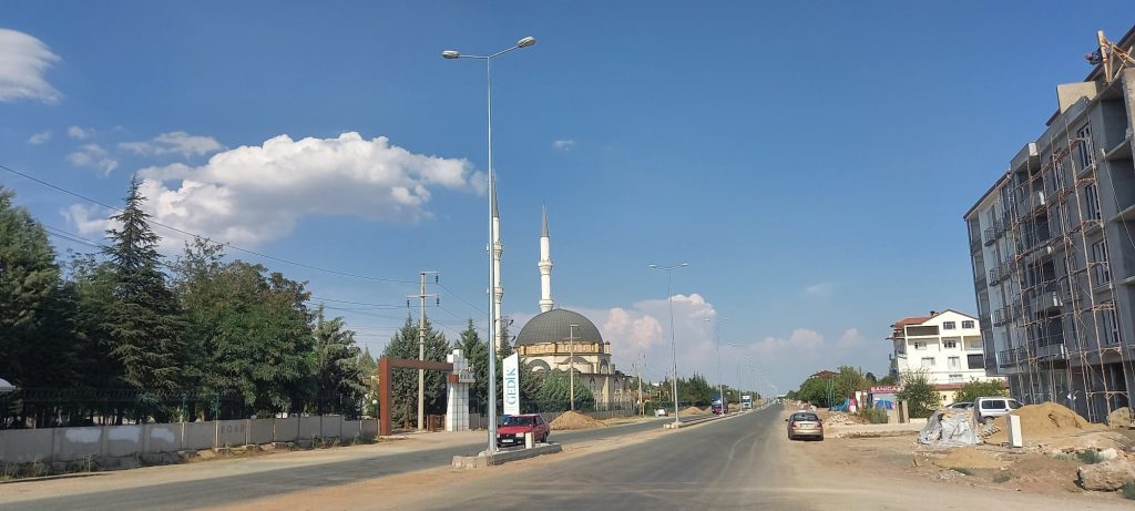 OSB, Yazıkonak ve Yurtbaşı Yolunda Aydınlatma Çalışması Yapıldı