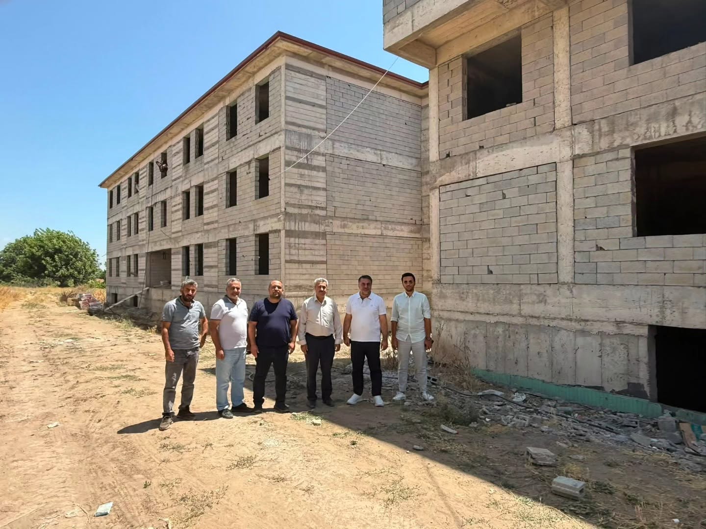 Devam Eden OSB Kur'an Kursu İnşaatında İncelemelerde Bulunduk