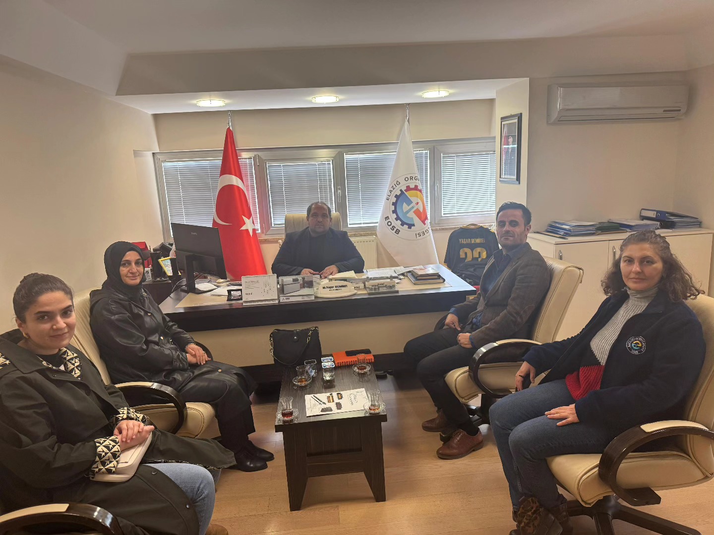 585361612 1251044707069721 4575698211119745821 n